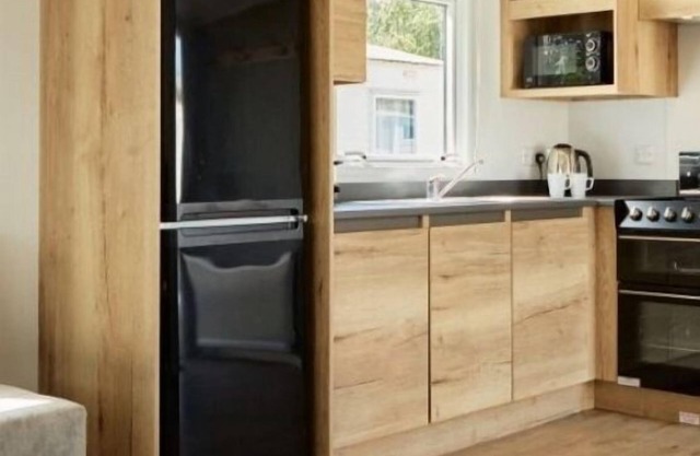 Billing Aquadrome Silver 2 Bed Caravan CD16