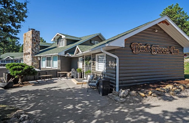 Black Forest Inn Bed & Breakfast