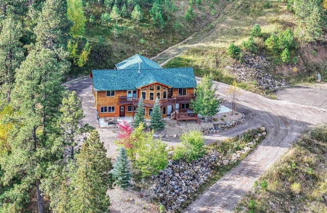 Black Hills Adventures- Walk to Historic Deadwood- Trails- ATV- Skiing-Trolly