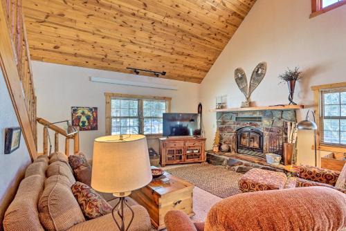 Black Hills Cabin about 2 Mi to Terry Peak!