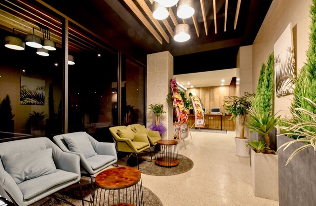 BLANC Business Hotel