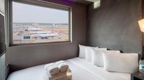 Bloc Hotel London Gatwick Airport