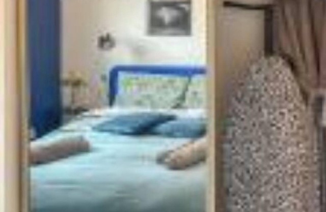 "Blue dreams" stay near Glasgow city