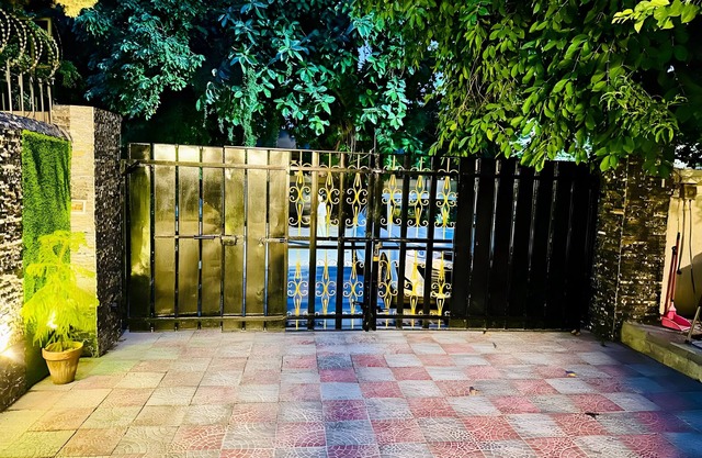 Blue Moon Continental