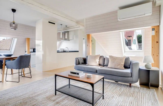 Blueground | Enge, terrace, nr Lake Zürich