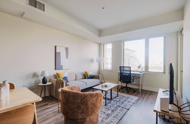 Blueground | Mountain View 1bd apartment