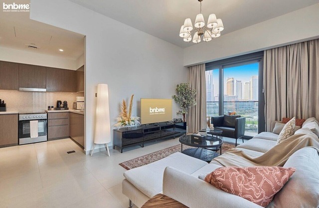 bnbme | Burj Khalifa View | Luxury Downtown Apartment