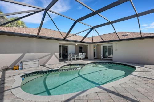 Boca Grande Getaway 4BR 2BA Golf Couse HEATED POOL