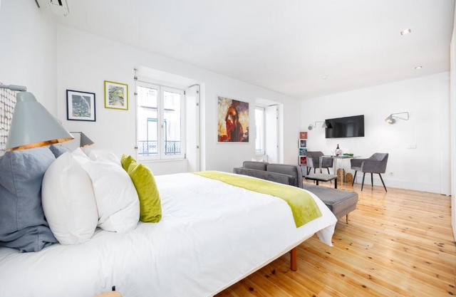 Boutique Apartment in the Heart of Lisbon ! Lemonn B
