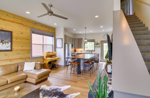 Bozeman Gem w/Private Patio ~ 1 Mi to Hot Springs