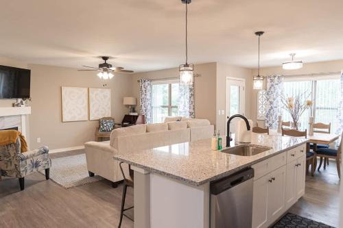 Brand New 2 Bedroom with Office