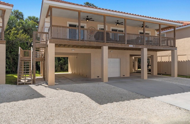 Brand new August 2023 3 BR, 2 BA Tarpon on stilts