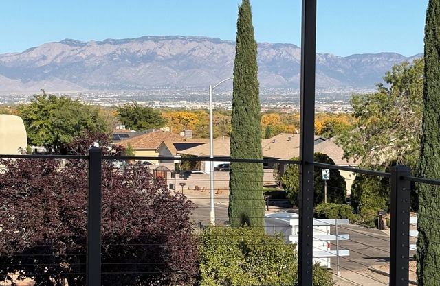 Brand new house in the Palisades hills with city and Mountain Views