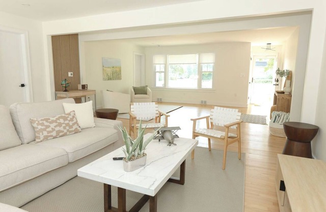 BRAND NEW- Modern/Renovated Beach House minutes from best beach in Long Branch!