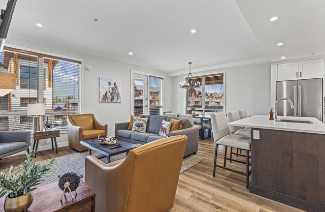 Brand New Mountain Condo with Stunning Views from 3rd Floor