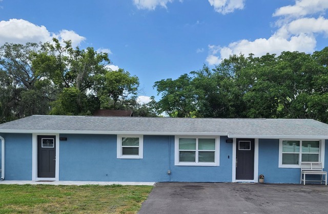 Brand new on the inside. Remodeled Apr 2024. Quiet neighborhood. Convenient