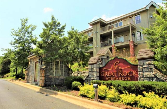 Branson's Great Rock Retreat