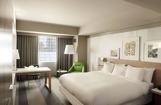 Breath of Fresh Air! Near Hennepin Theater Trust & Target Center, Pet-Friendly