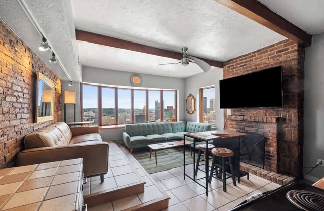 Breathtaking City View - 1 Bed -Stylish & Serene