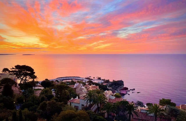 Breathtaking, Quiet, Private Penthouse near Cannes