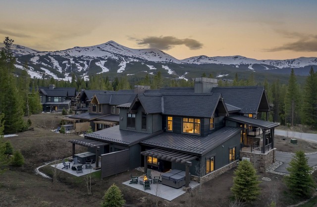 Breckenridge 86 - Four Bedroom Villa, Sleeps 8