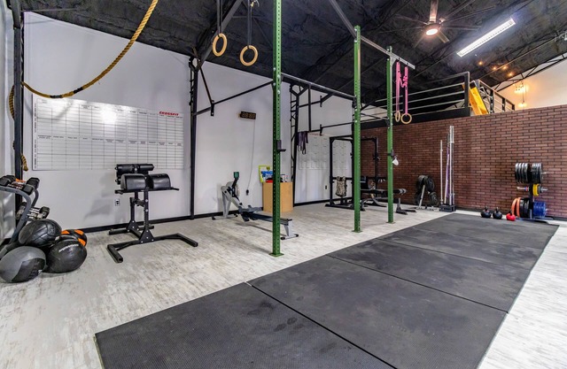 Bricktown Barbell Loft