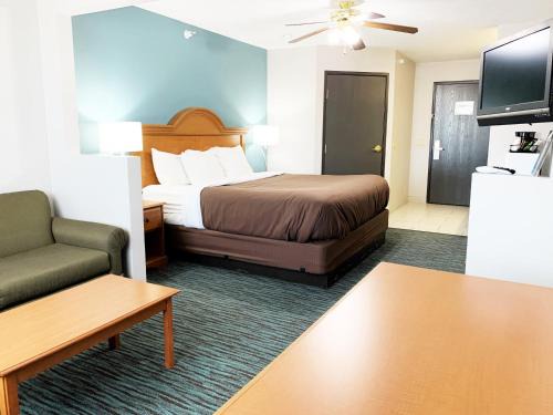 BridgePointe Inn & Suites by BPhotels, Lincoln I-80 & 27th St