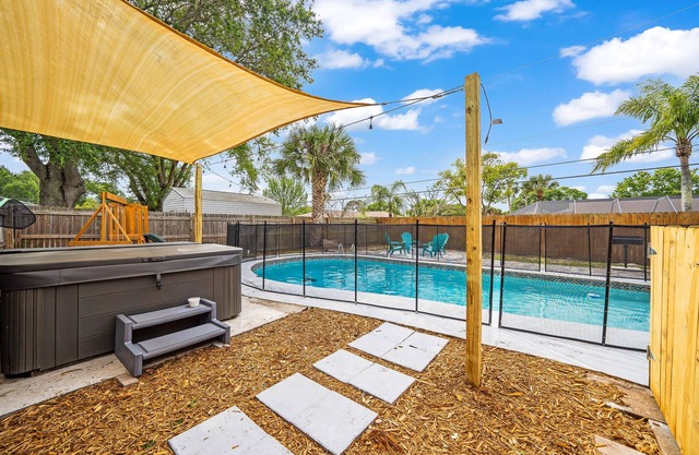 Bright and Airy Florida Getaway