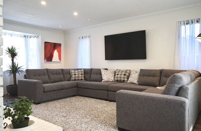 Bright and breezy cottage in the Village of Wellington - Long-Stay Rental