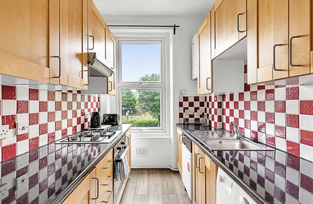 Bright and Newly Furnished Acton Apartment
