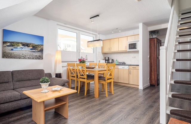 Bright apartment with balcony, WiFi and beach location in the residence on the beach