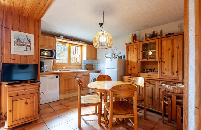 Bright apt 4/6 pers with balcony