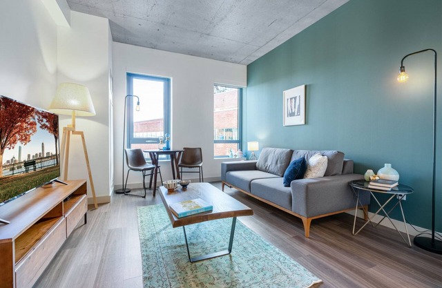 Bright + Mod Kendall Sq 1BR w/Gym, walk to MIT by Blueground