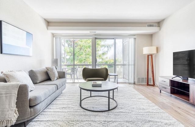 Bright Sunnyvale 1BR w/Pool, Gym, & BBQ, close to shops, by Blueground