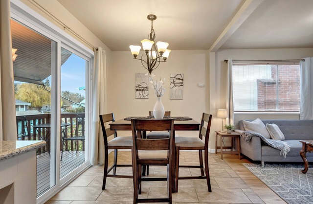 Brighton House - Walk to Metro