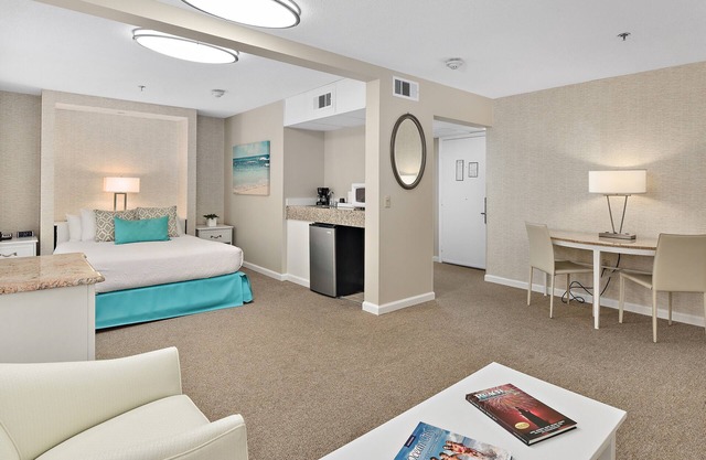 Brighton Suites Hotel