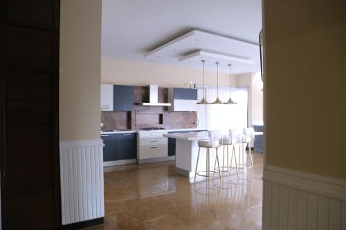 Britania designer Villa