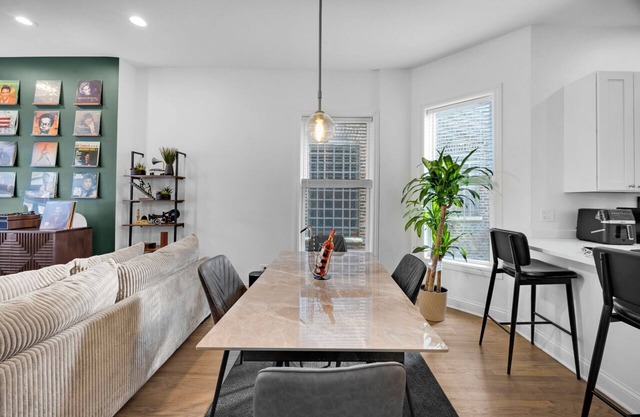 Bronzeville Jazz Room. Beautiful, cozy, centered, relaxing, rustic.