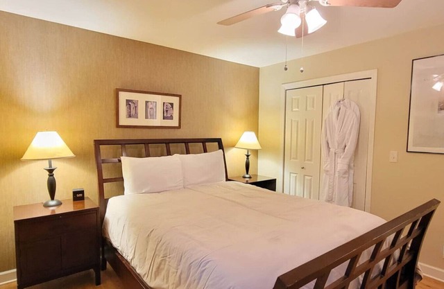 Brookside Hide-A-Way #2, Port Superior, Bayfield