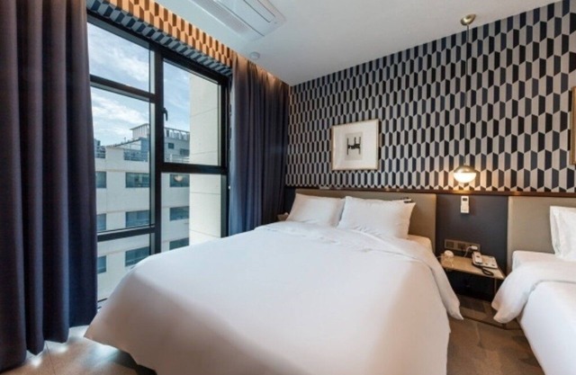 Brown Dot Hotel Deokcheon