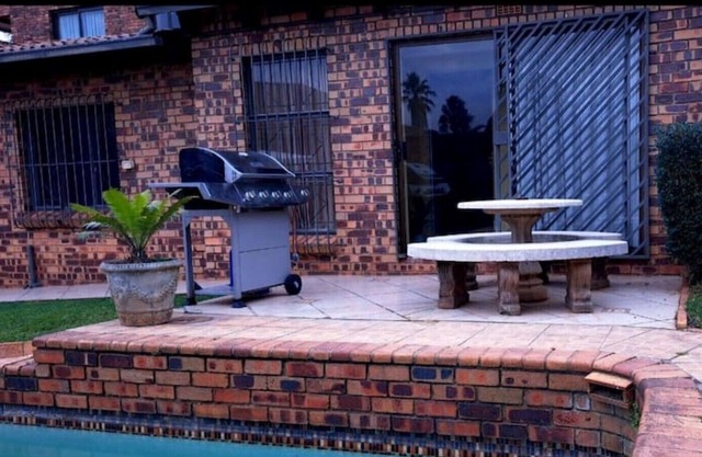 Bruma Guest Cottage