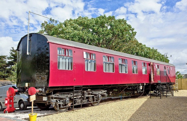 Brunel Boutique Railway Carriage 1