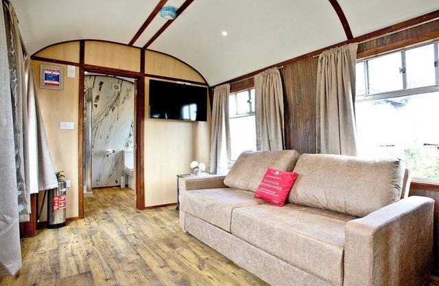 Brunel Boutique Railway Carriage 4