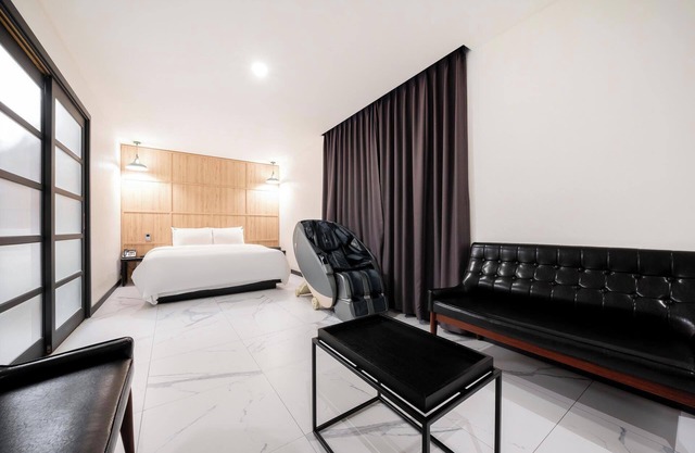 Buan Raum Drive-in Hotel