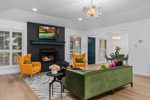 Bubble Bungalow - Cowboy Pool Hot Tub & Firepit