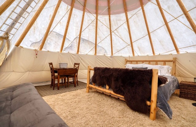 Buffalo Tipi at Highland Meadows
