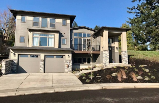 Built in 2021: Custom Designed Modern Luxury