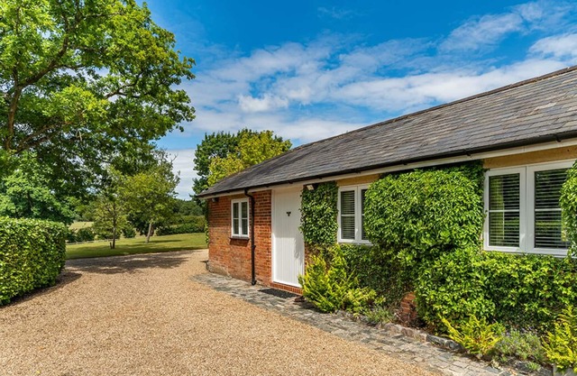Bumblebee Cottage in the New Forest