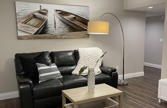 Burke Mountain Suite. Central w/a view