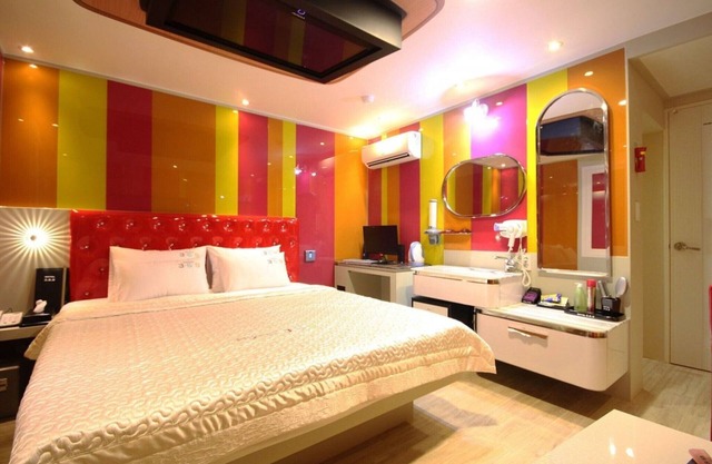 Busan Oncheonjang 369